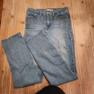 Women's Levi's 314 Shaping Straight Size 29